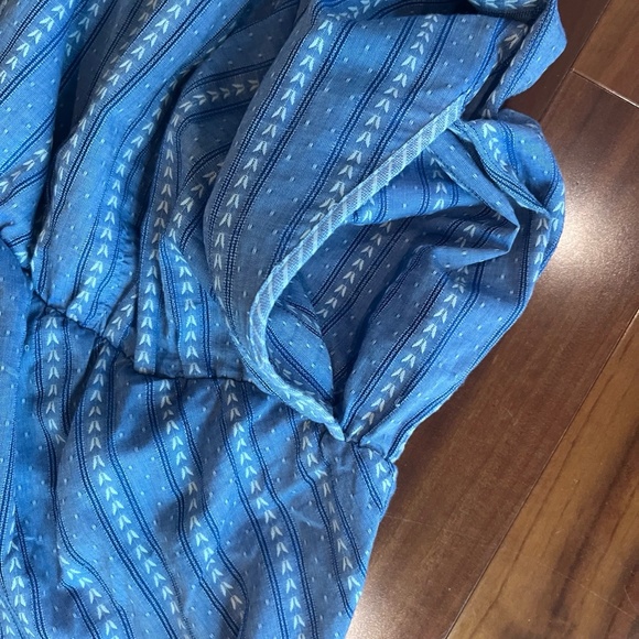 BCBGeneration Blue Jumpsuit White Stripe Sleeveless V Neck One Piece Boho Medium - Picture 9 of 10